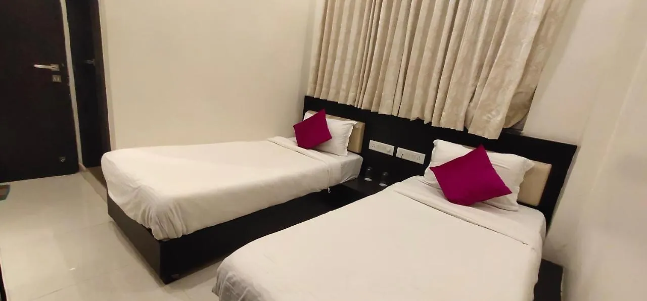 Hotel Suryansh Udaipur 2*,